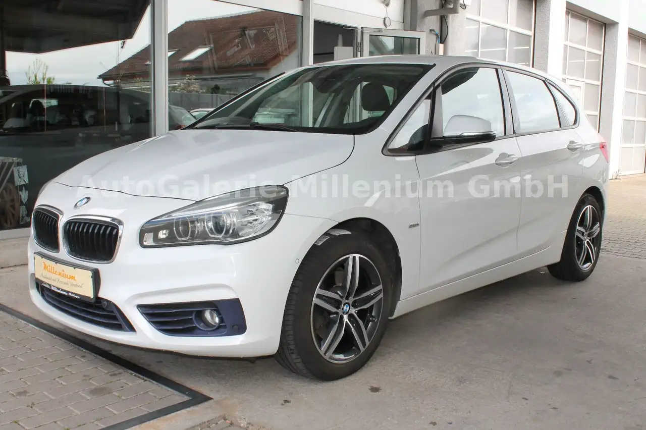 BMW 220