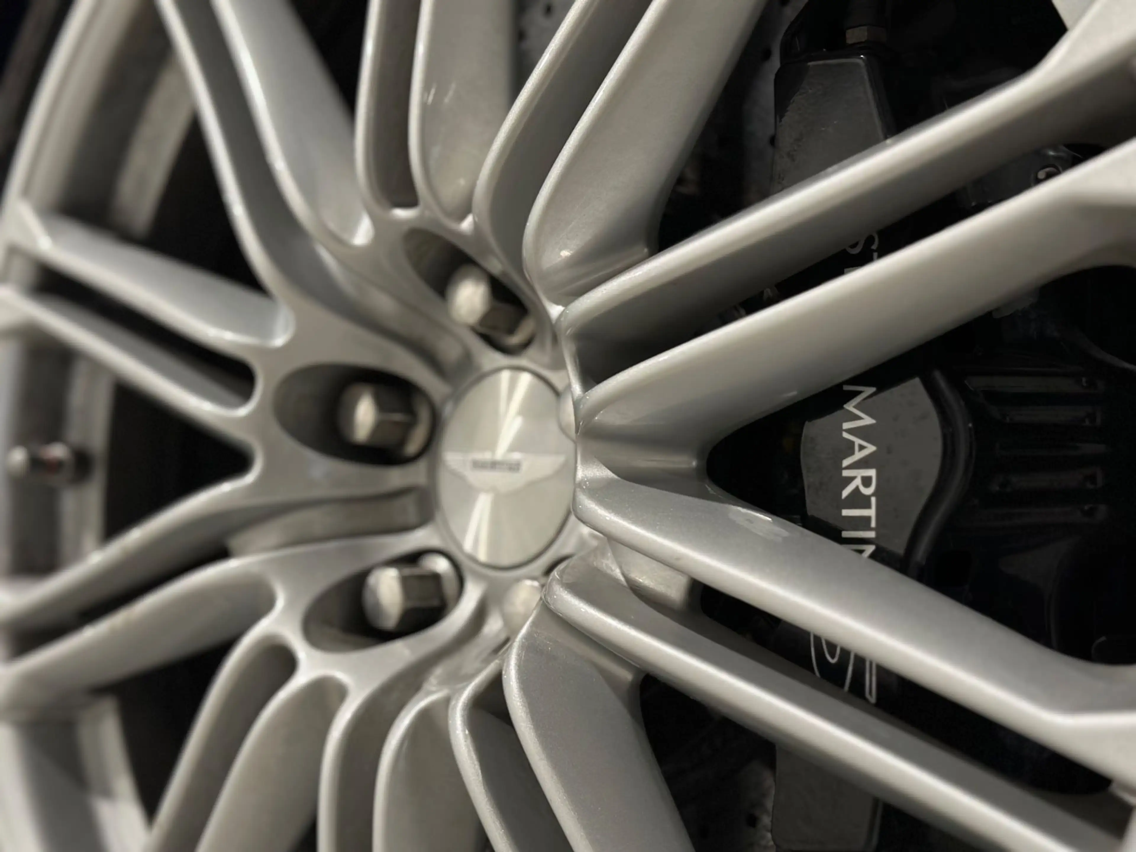 Aston Martin DBS 5.9 V12*Casino Royale,Carbon,Keram.,Schalter — photo 15