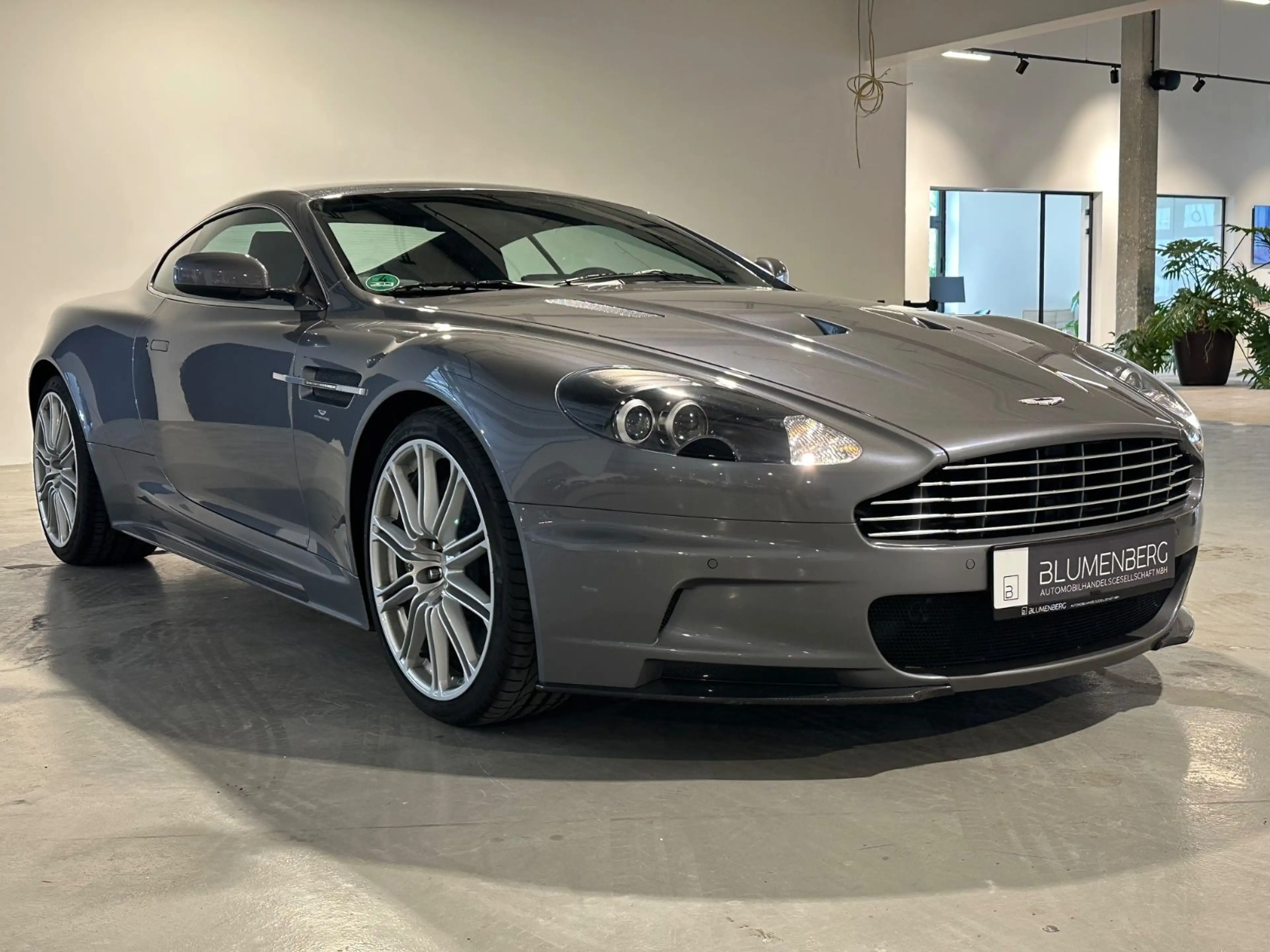 Aston Martin DBS 5.9 V12*Casino Royale,Carbon,Keram.,Schalter — photo 5