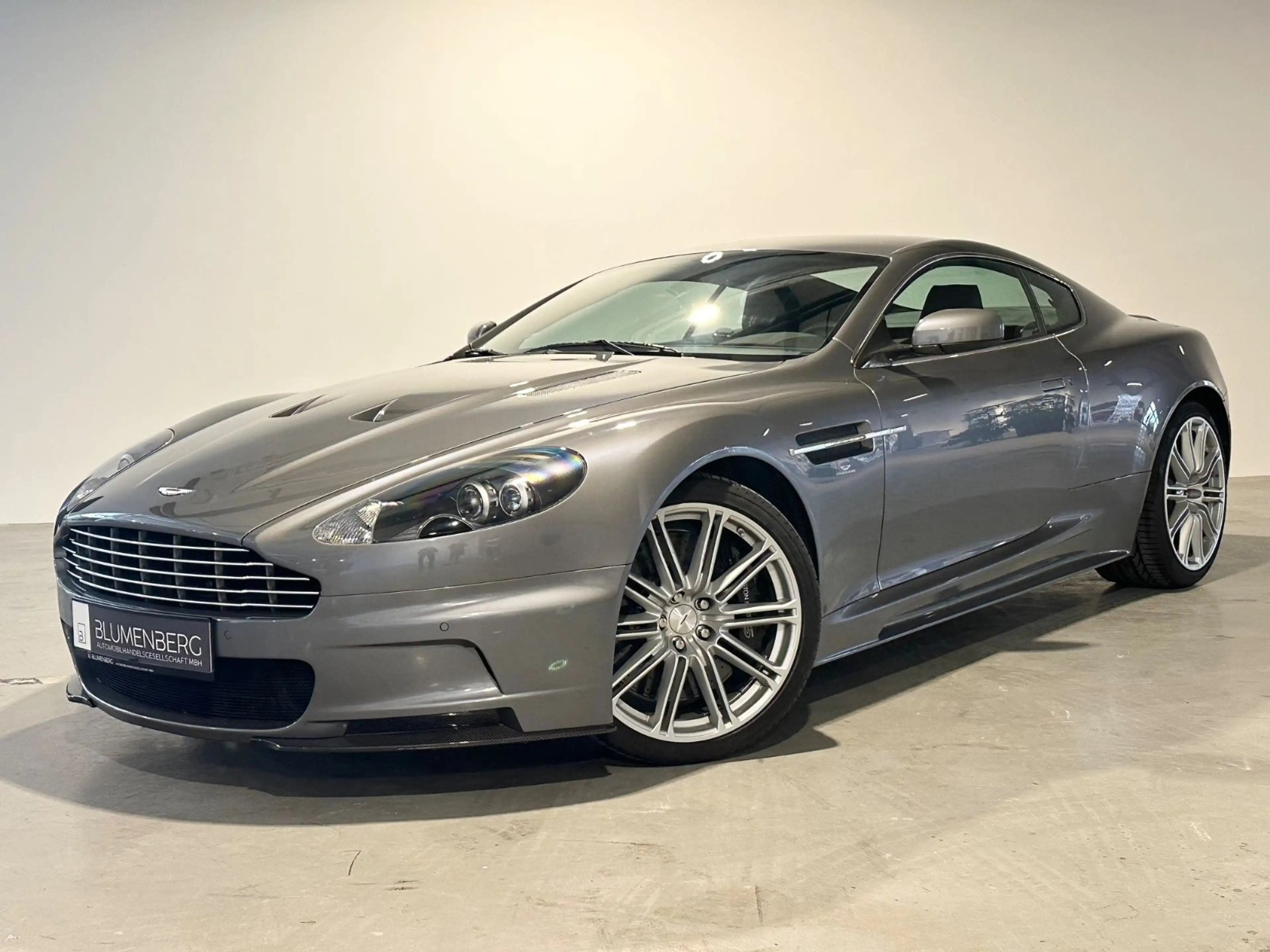 Aston Martin DBS 5.9 V12*Casino Royale,Carbon,Keram.,Schalter