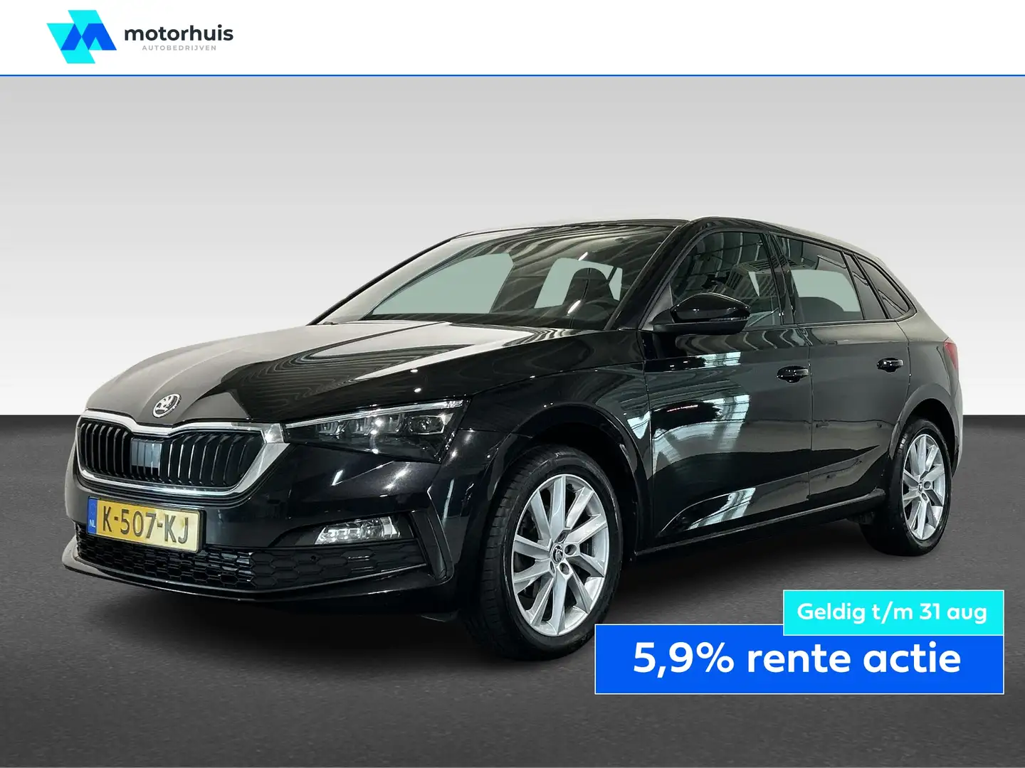 Skoda Scala 1.0 TSI Greentech 110pk DSG-7 Sport Business Zwart - 1