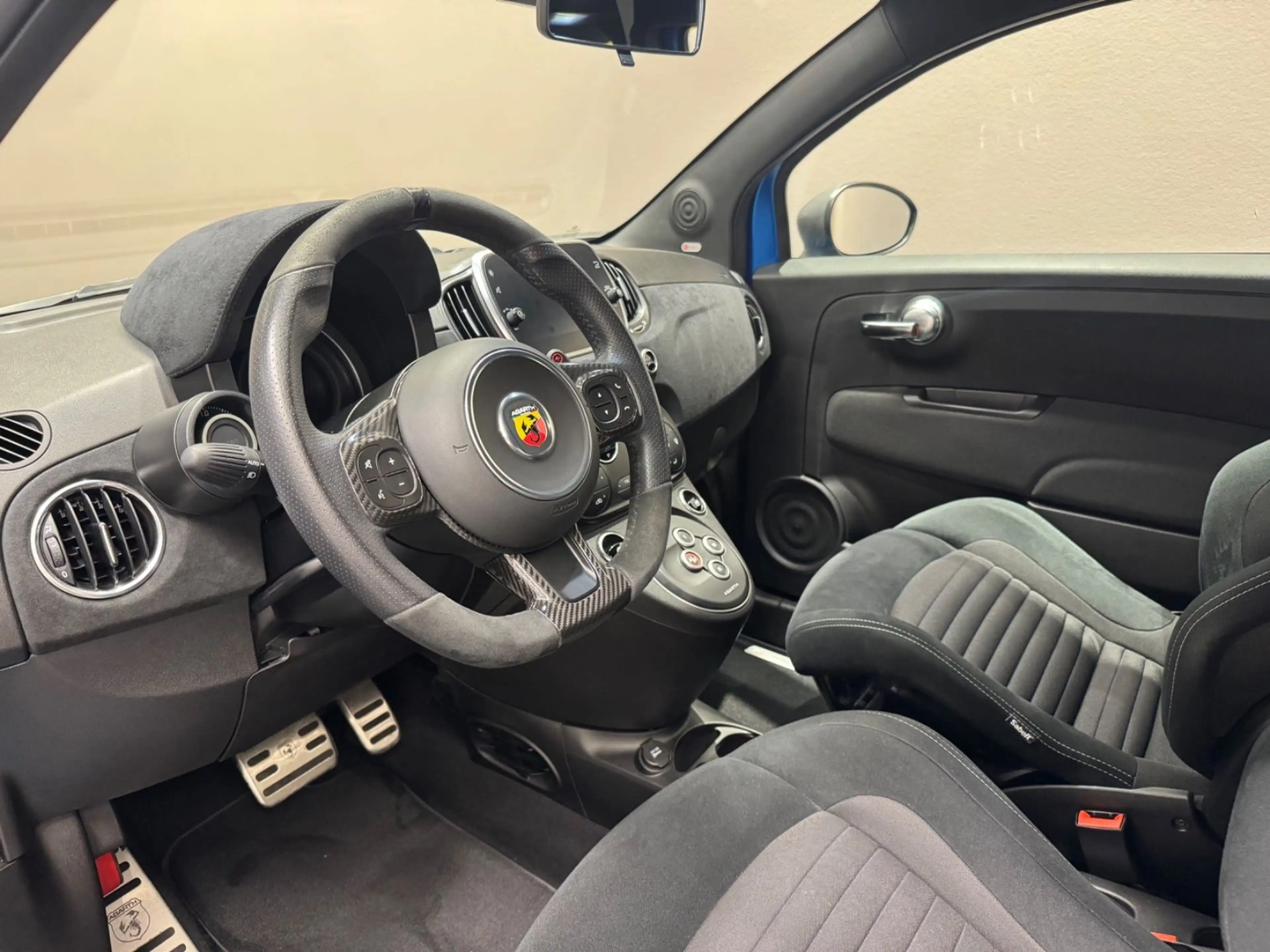 Abarth 595 Competizione **URBAN-PAKET*BEATS*XENON** — photo 10