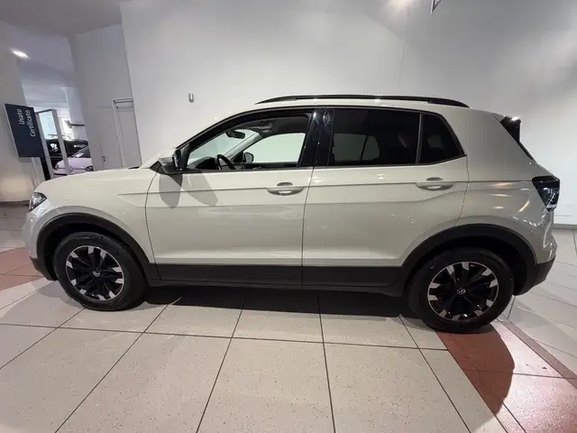 Volkswagen T-Cross view 2