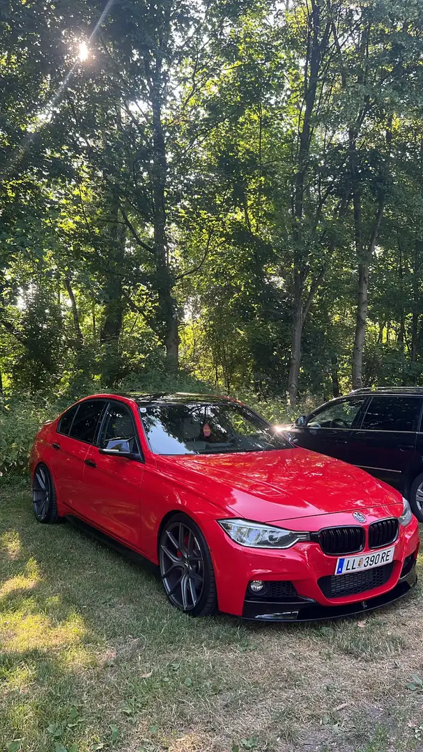 BMW 335 335i Österreich-Paket Aut. Червоний - 1
