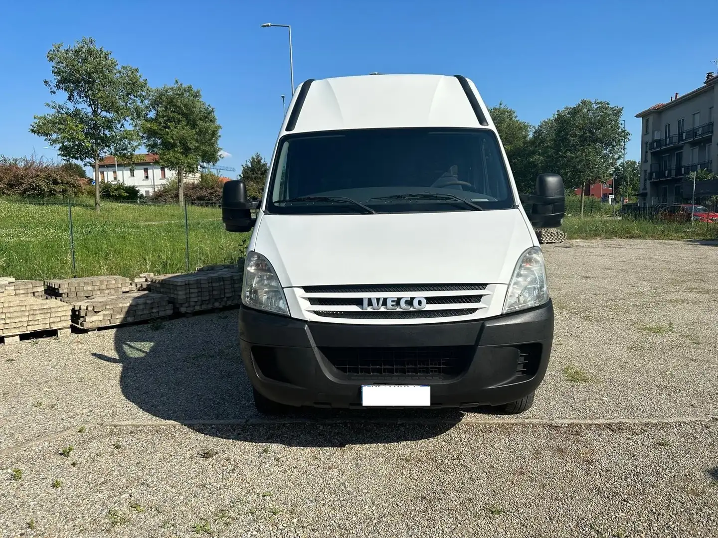 Iveco Daily 3.0 MTJ TETTO ALTO PASSO MEDIO !! AUTOMATICO ! Bianco - 2