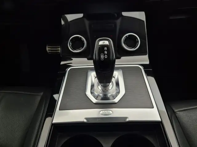 Land Rover Range Rover Evoque view 11