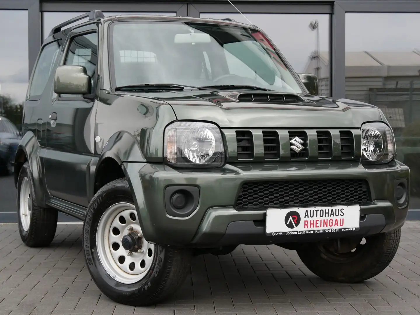 Suzuki Jimny Ranger Style Lim. ERST 25.800KM Vert - 1