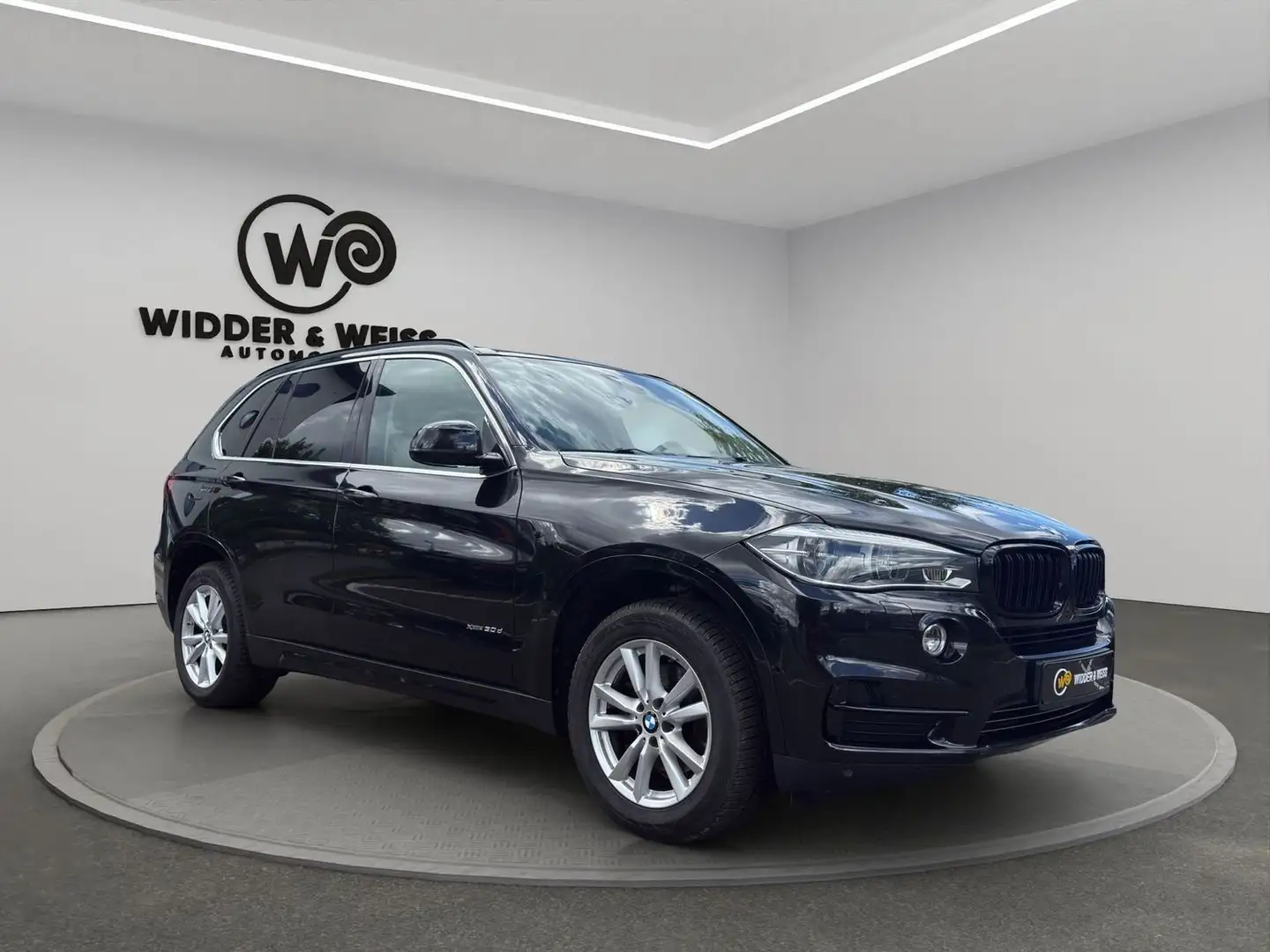 BMW X5 xDrive 30 d HUD/ASSIST/KAMERA/SOFTCL/LED/AHK Schwarz - 2