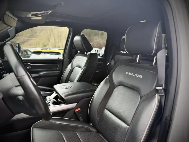 Dodge RAM Quad Cab Laramie Night Ansicht 19