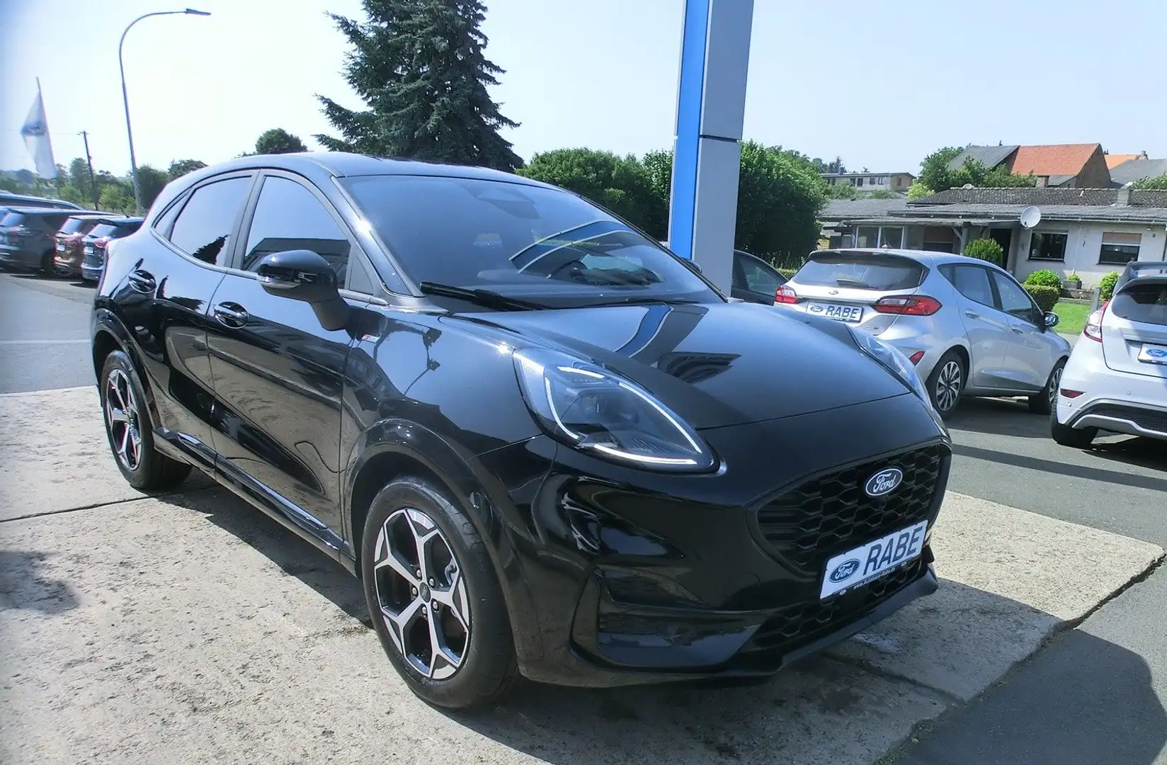 Ford Puma 1,0 EcoBoost Hybrid 92kW ST-Line Auto Schwarz - 2