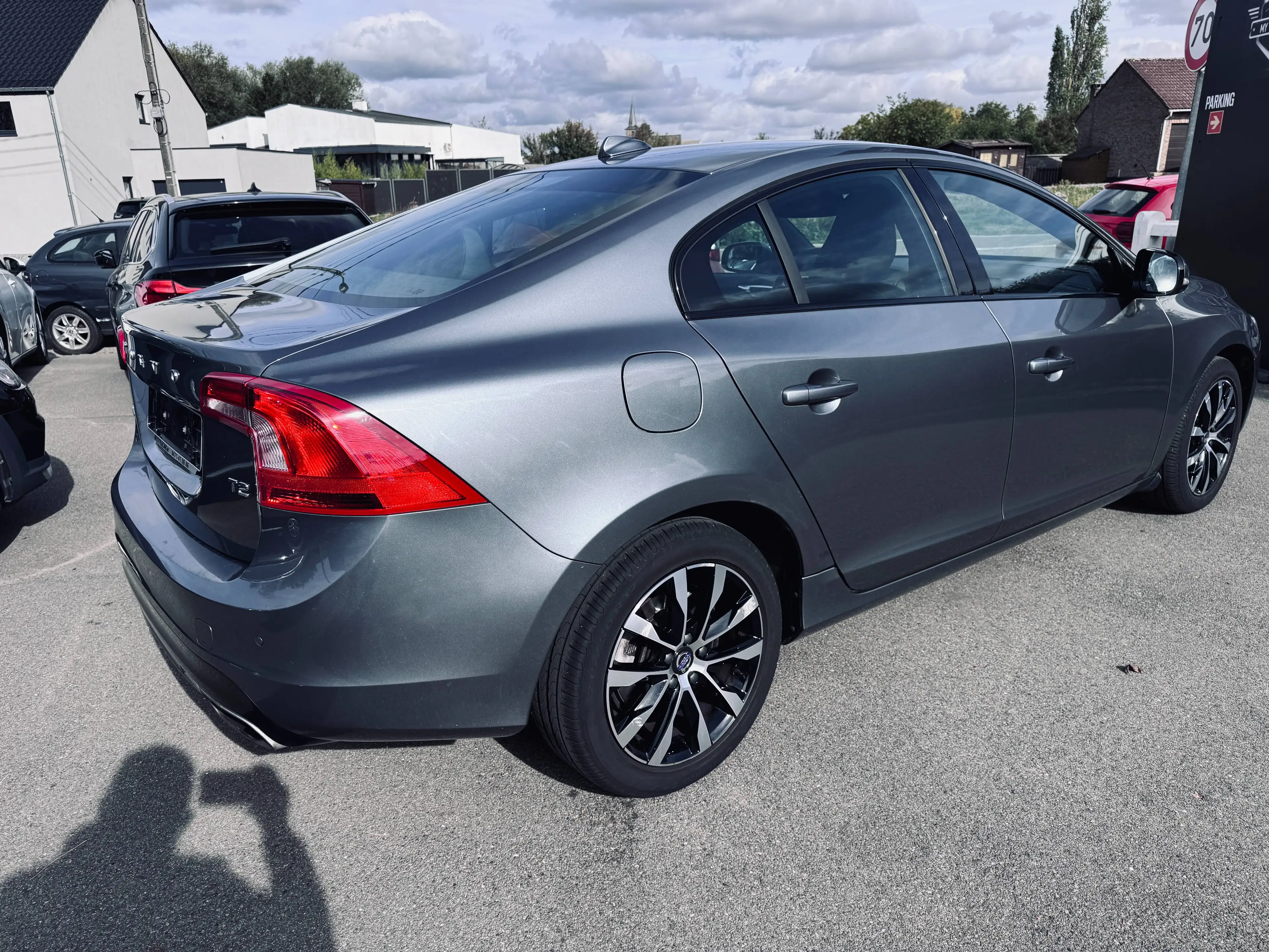 Volvo S60 S60 1.5 T2 Essence, Automatique, Faible km, Garantie 1 an — photo 10