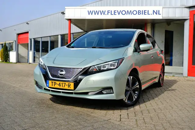 Nissan Leaf Tekna 40 kWh Aut. Half Leder|360cam|ParkAssist|Nav