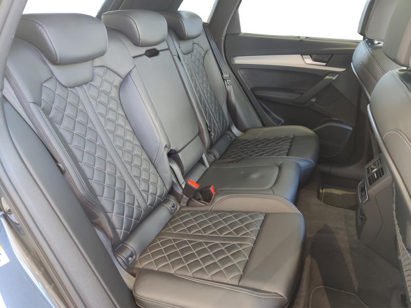 Audi SQ5 3.0 TDI quattro tiptronic AHK, HUD, Pano — photo 7