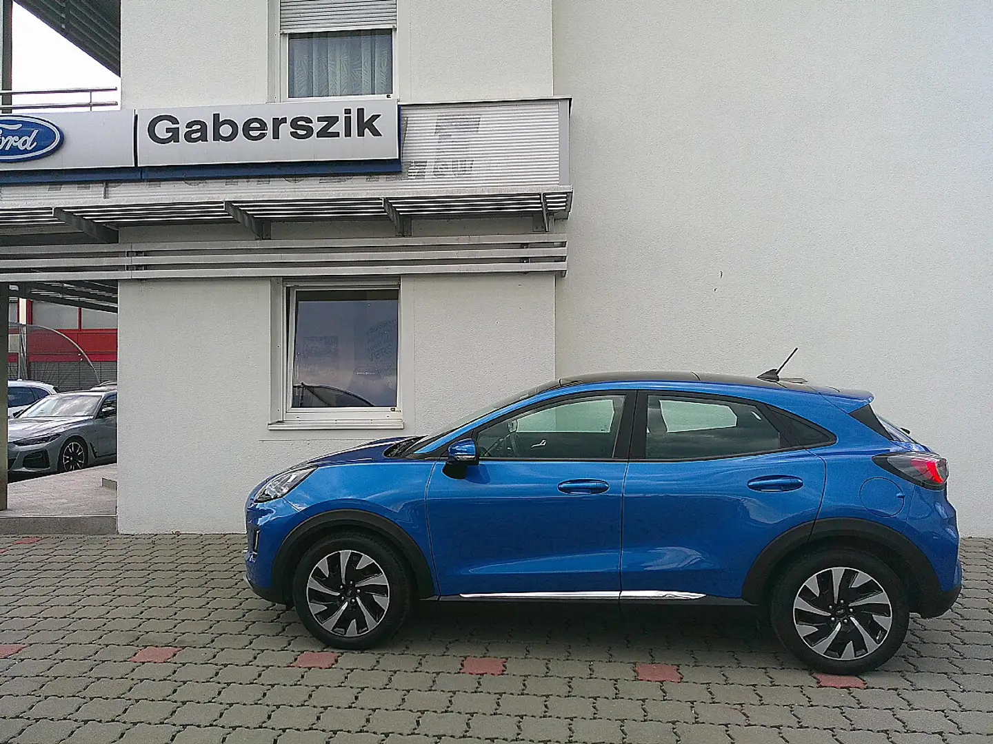 Ford Puma 1,0 EcoBoost Hybrid Titanium Aut. Blau - 2