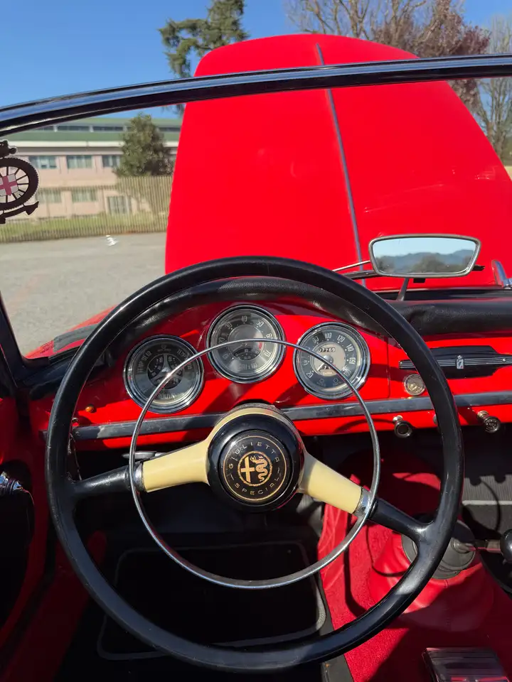 Alfa Romeo Giulietta Spider 1300, foto 9