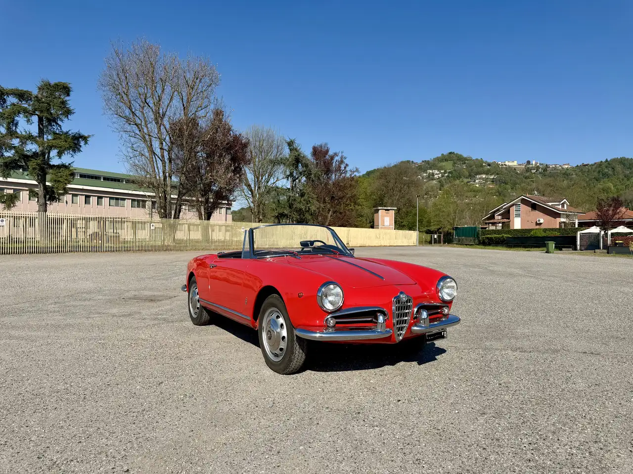 Alfa Romeo Giulietta Spider 1300, foto 1