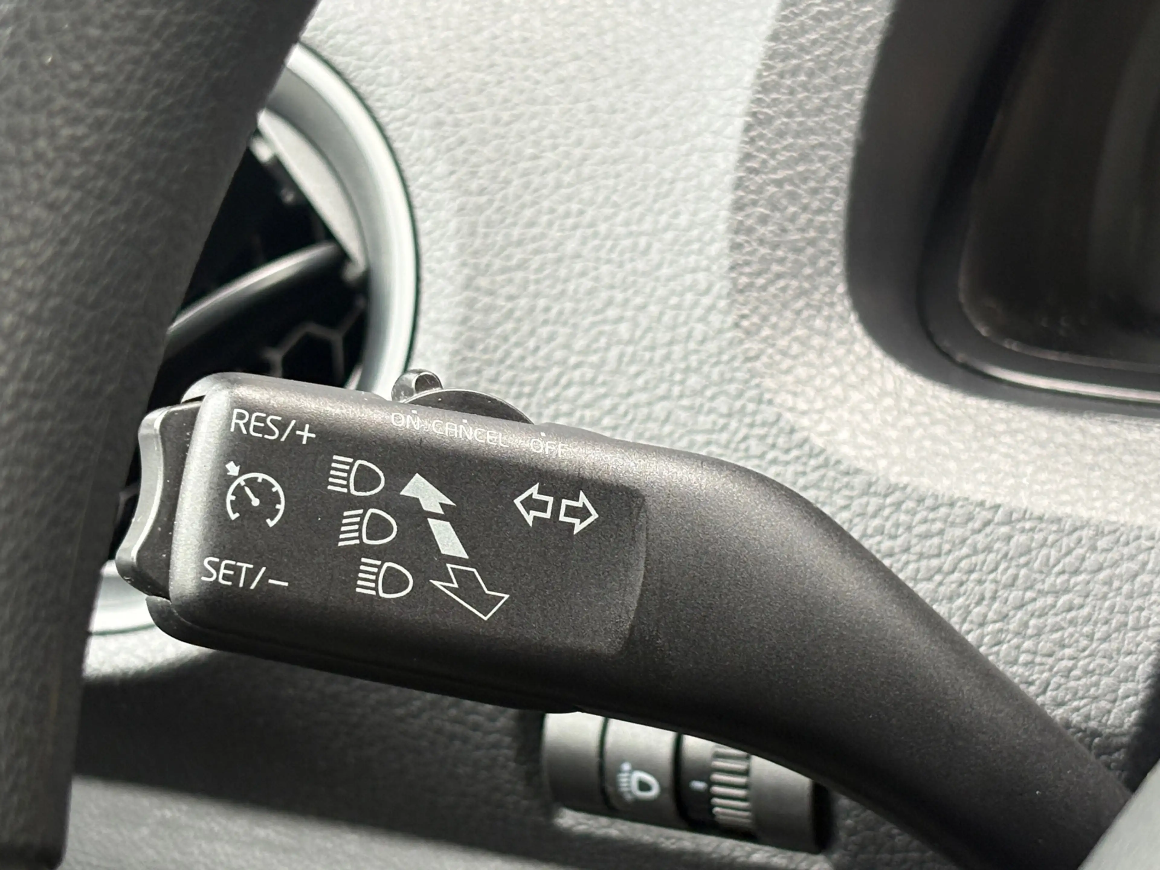 Skoda Citigo 1.0 - Airco/Cruise/DealerOnderhouden/Lichtmetalen — photo 6