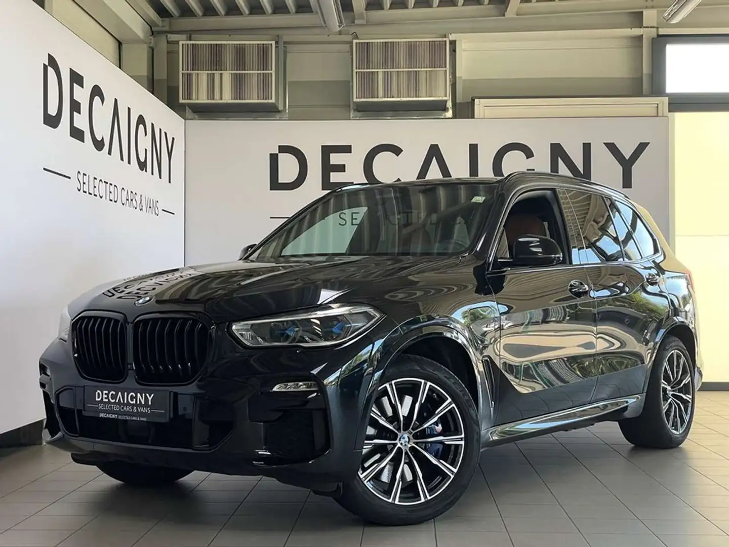 BMW X5 xDrive45e M-Pack *Leder*Luchtvering*360 Camera Schwarz - 1