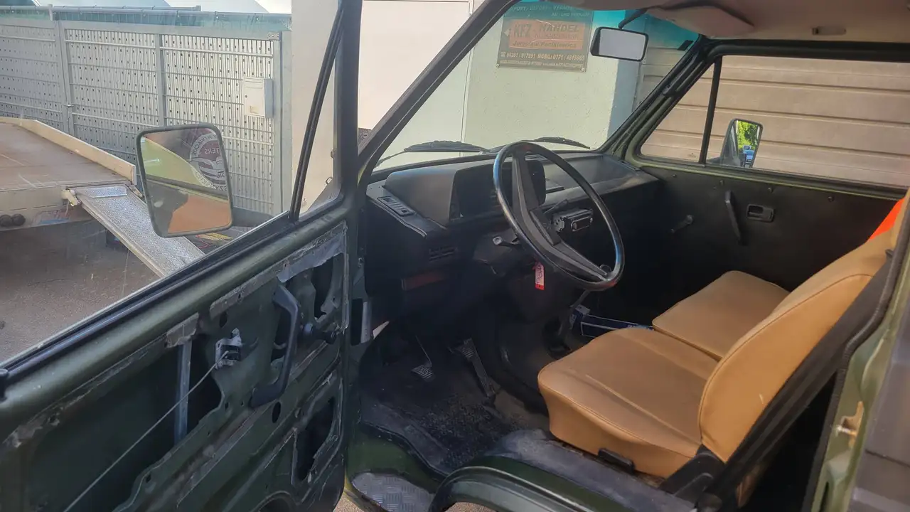 Volkswagen T3 DoKa /Bundeswehr, foto 4