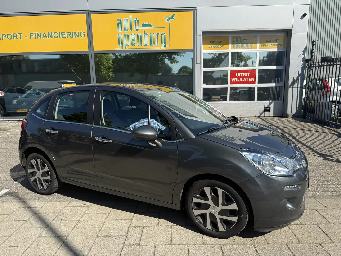 Citroen C3 1.2 PureTech Feel Edition * 119.214 Km * Navi * Cl Grijs - 2