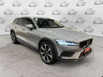 V60 Cross Country B4 (d) AWD automatico Plus