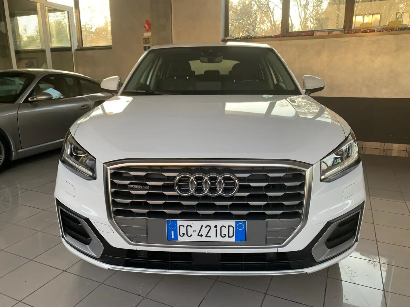 Audi Q2 Q2 35 2.0 tdi Admired quattro 150cv s-tronic my20 Weiß - 1