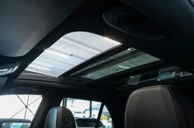 Mercedes-Benz GLE view 14