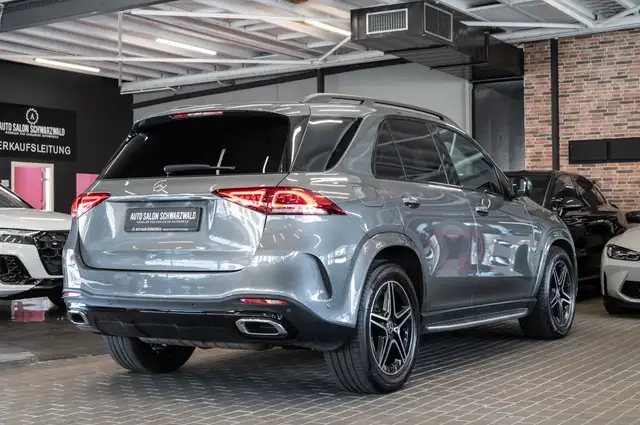 Mercedes-Benz GLE view 7