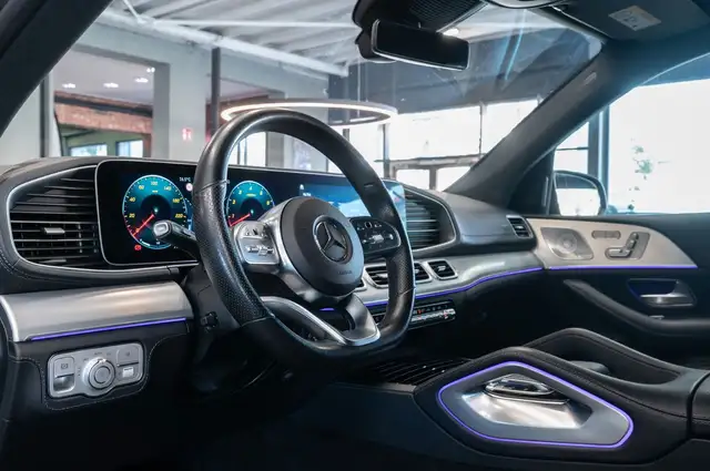 Mercedes-Benz GLE view 10