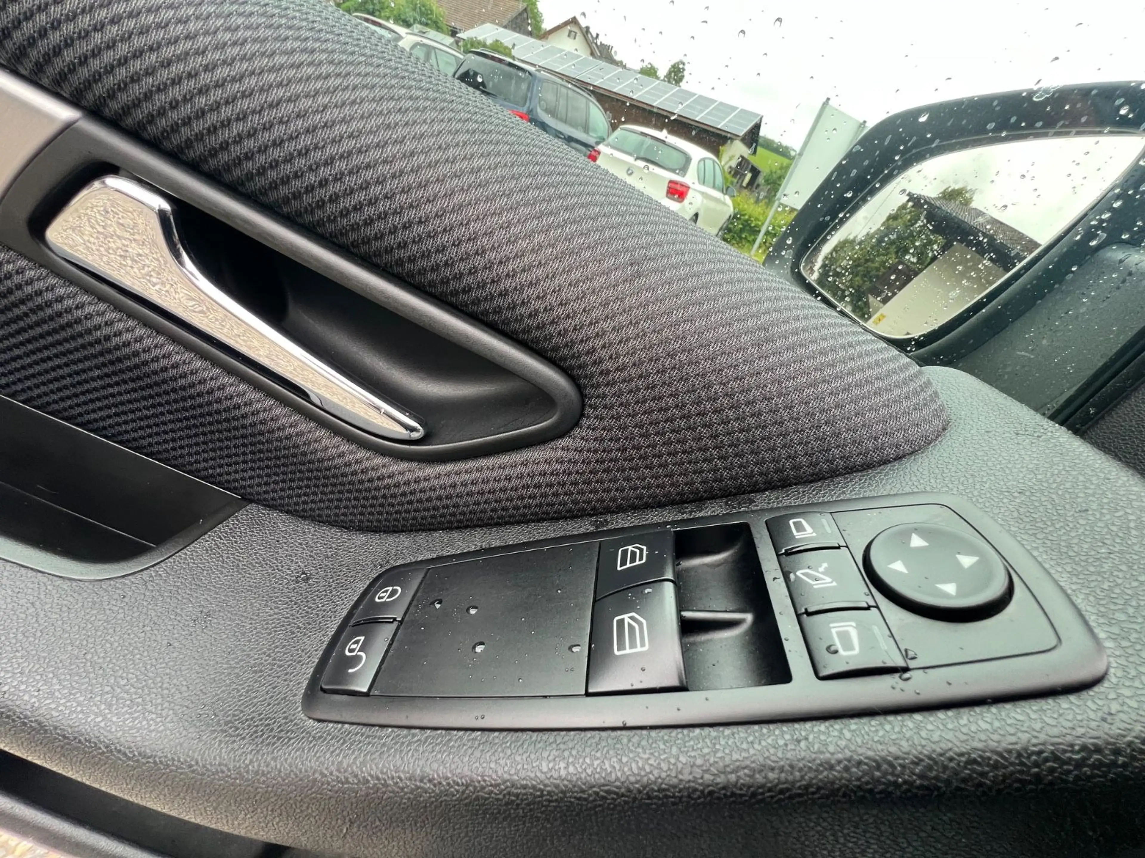 Mercedes-Benz B 160 PDC Klima SHZ EURO5 — photo 14