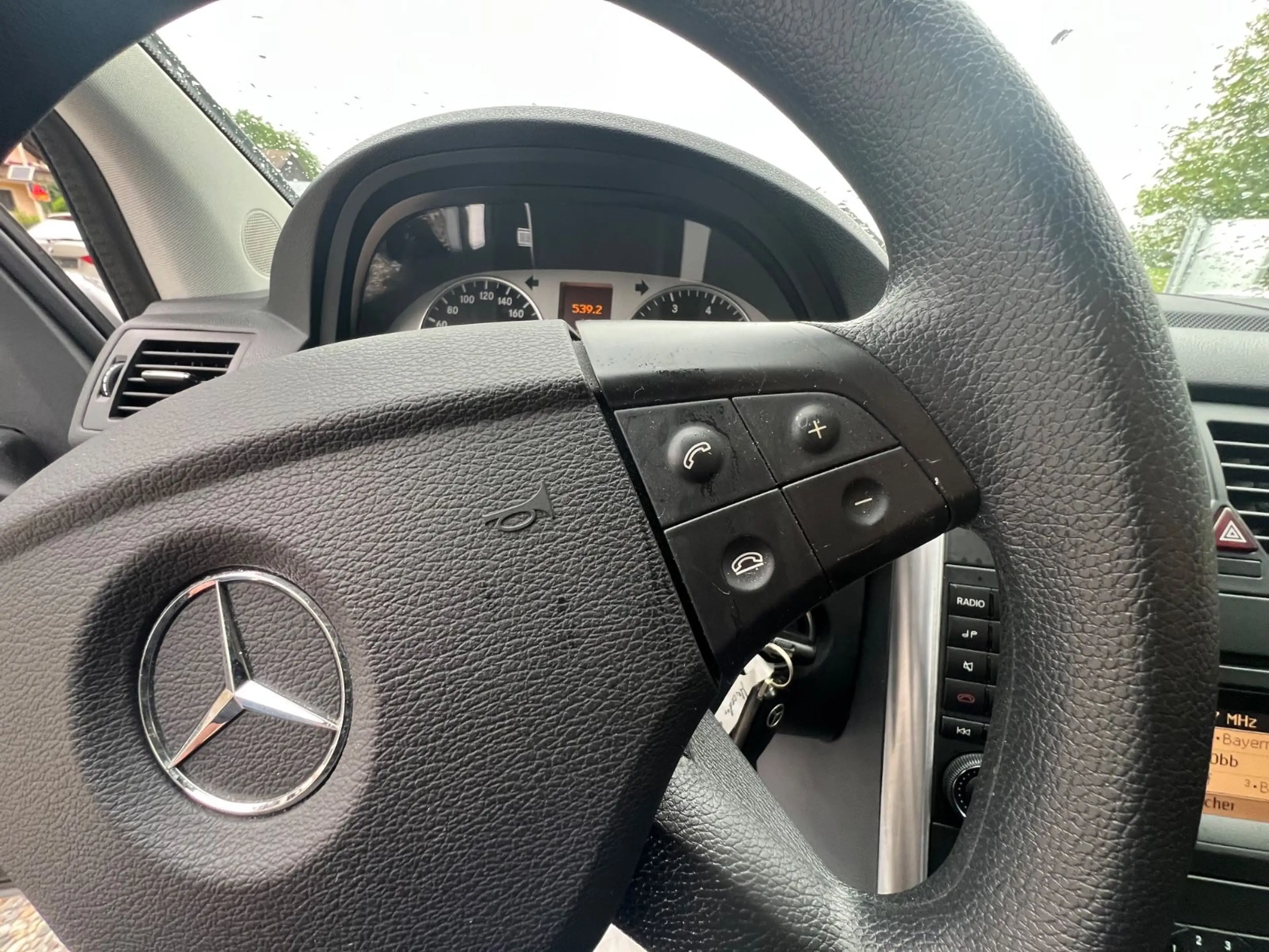 Mercedes-Benz B 160 PDC Klima SHZ EURO5 — photo 10