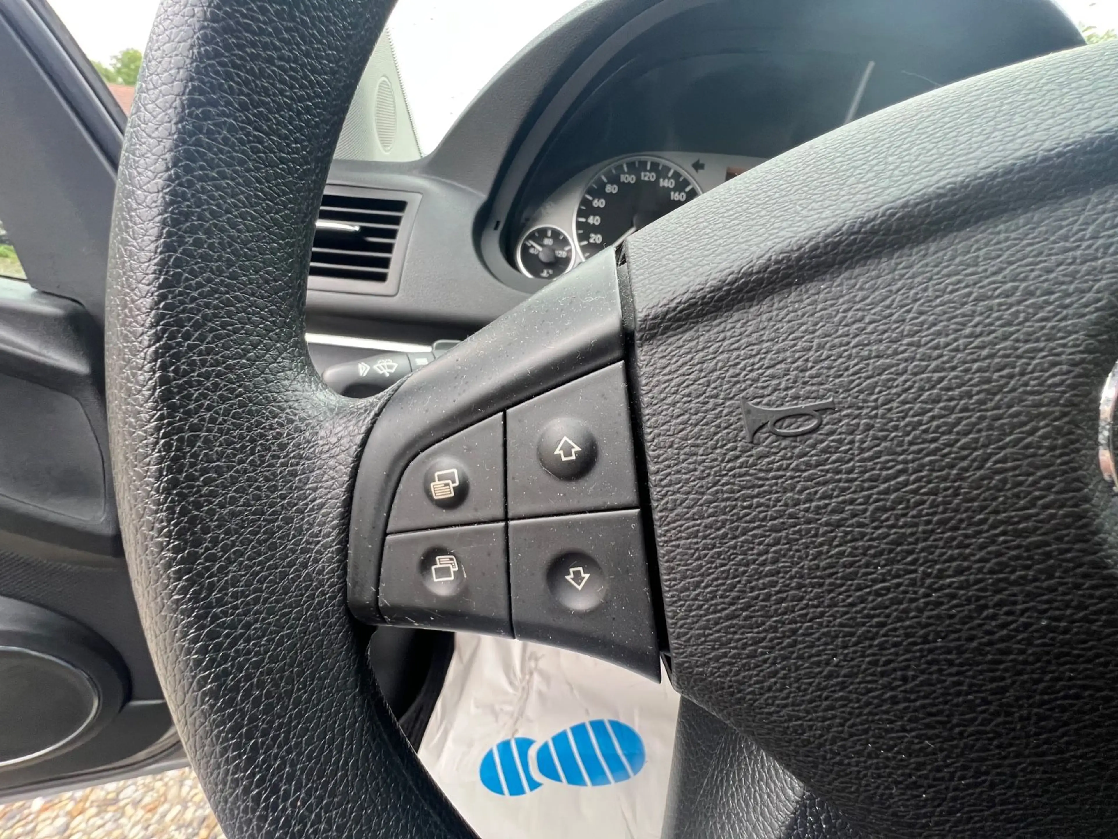 Mercedes-Benz B 160 PDC Klima SHZ EURO5 — photo 11