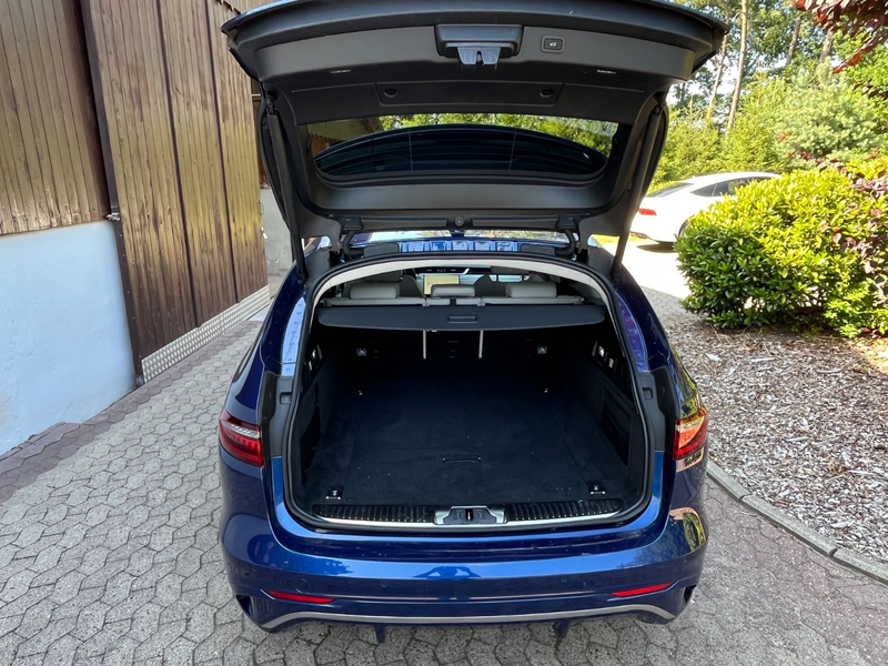 Jaguar XF Sportbrake R-Dynamic SE AWD LED 1.Hand !!!! — photo 6