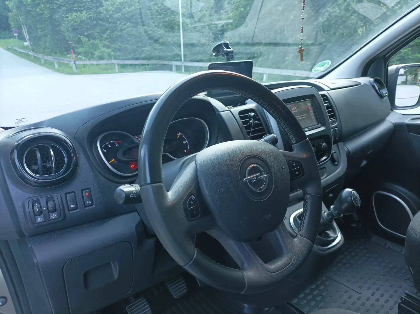 Opel Vivaro 1.6 CDTI L1H1 5 Sitzer Euro 5 ohne Ad Blue - 2