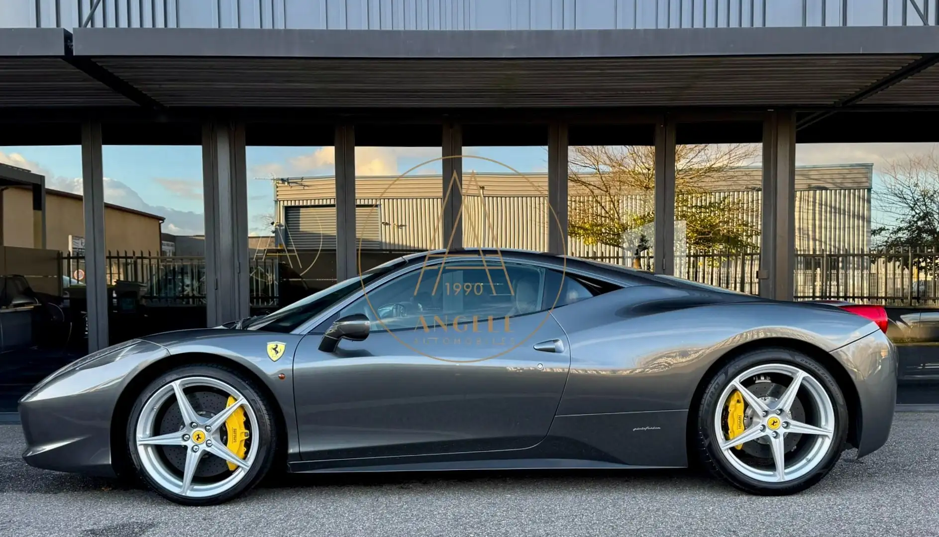 Ferrari 458 458 Italia 4.5 V8 570ch Grijs - 2