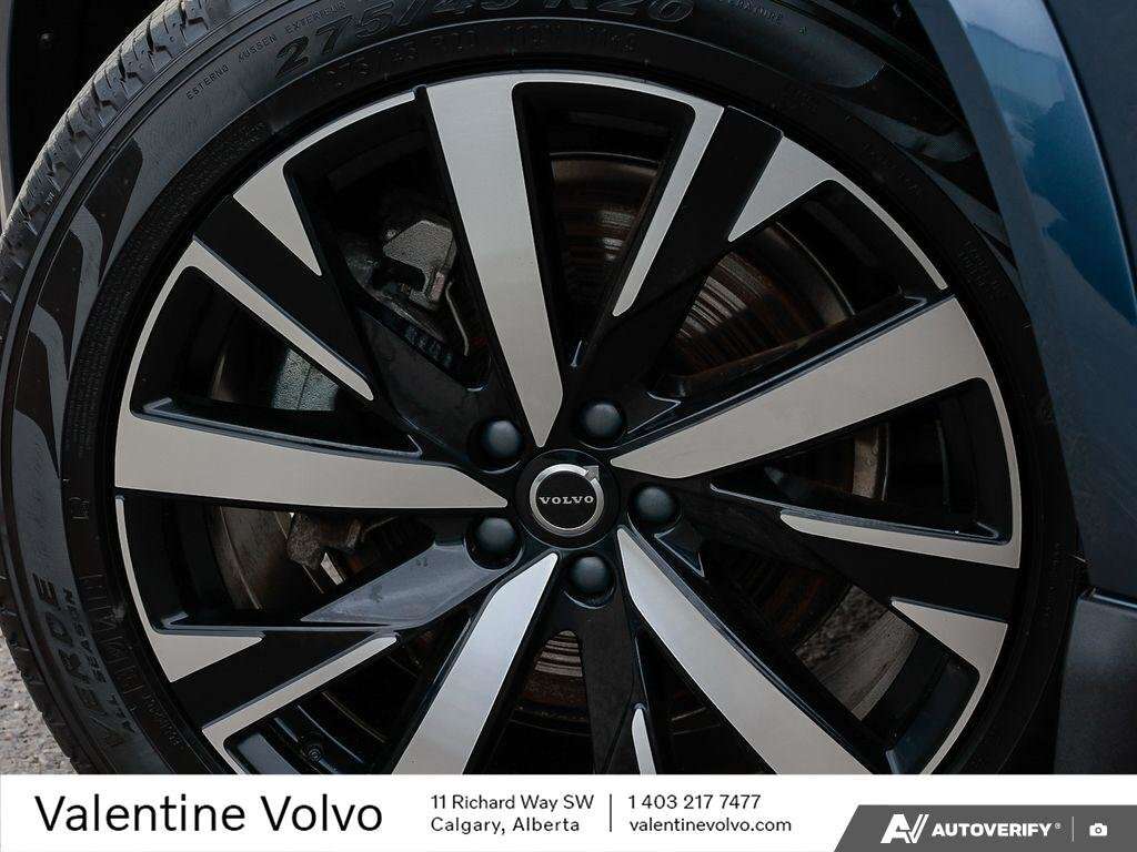 2026 Volvo XC90 Core Bright Theme thumb 6