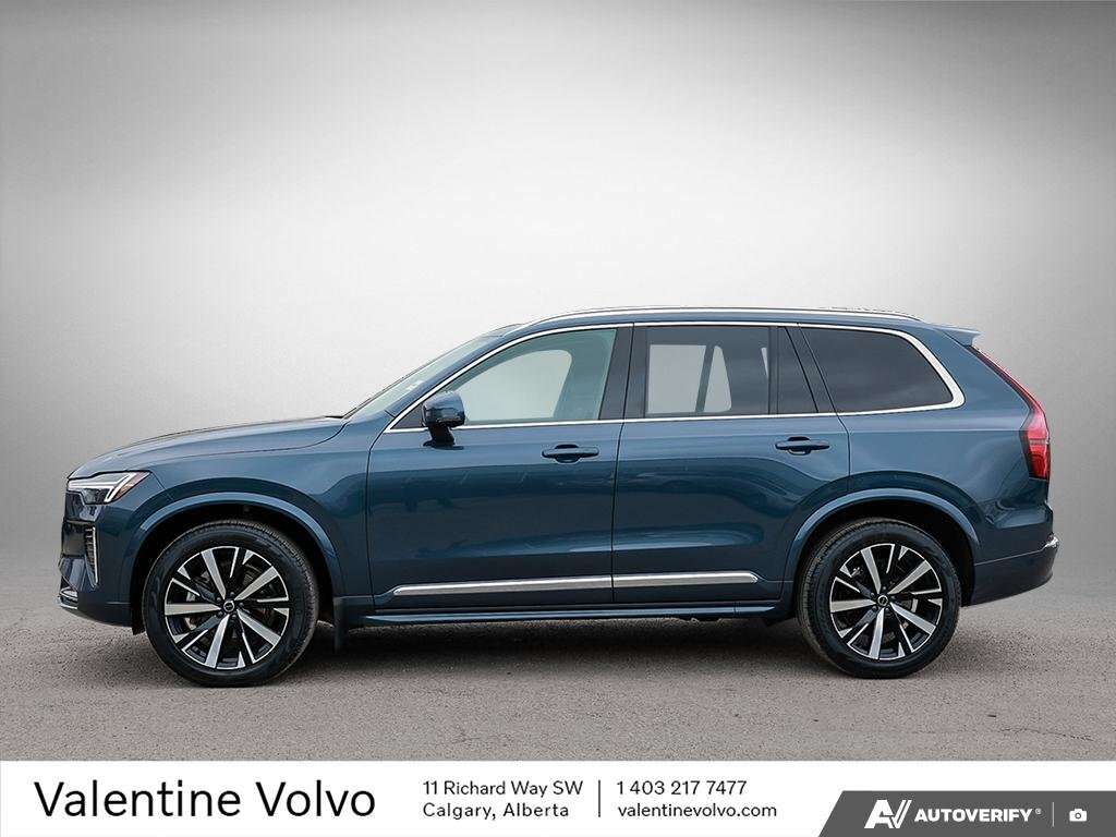 2026 Volvo XC90 Core Bright Theme alt 3