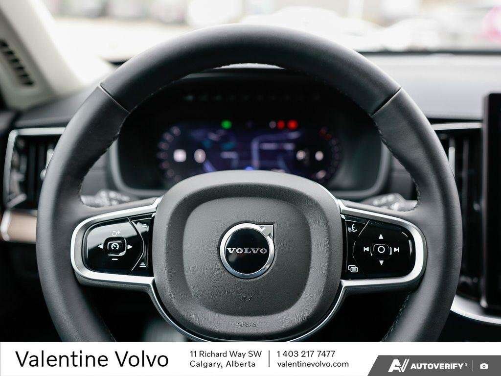 2026 Volvo XC90 Core Bright Theme thumb 14