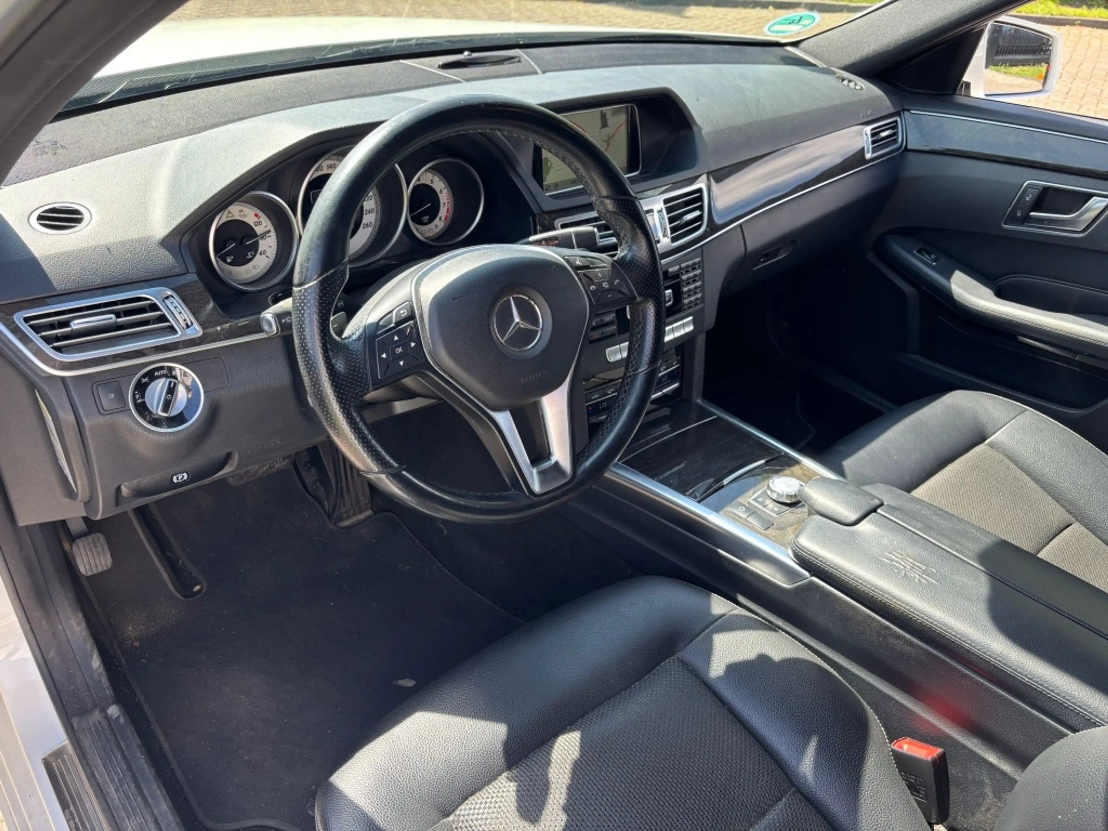 Mercedes-Benz E 250 Estate E250 Benzine Prestige Avantgarde 2013 Facel — photo 12