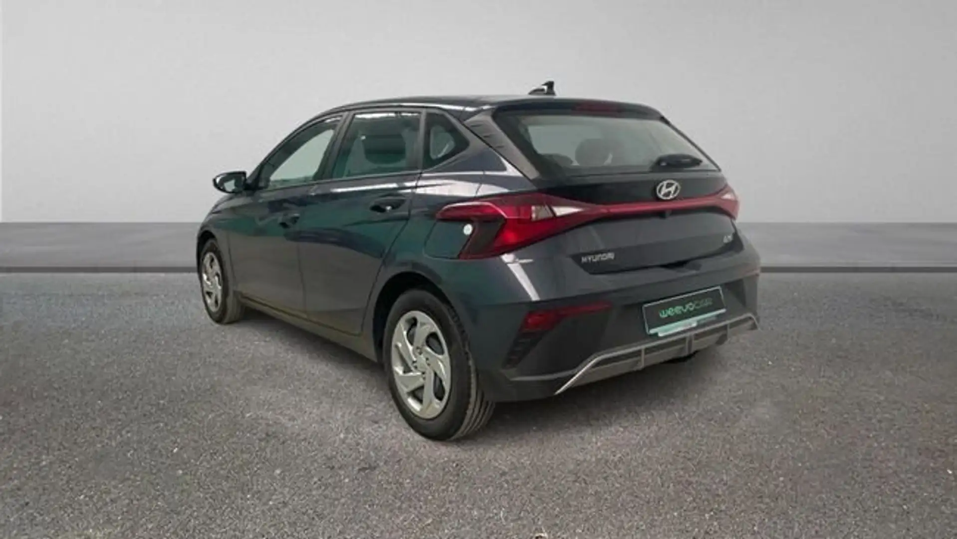 Hyundai i20 1.2 MPI Essence Gris - 2