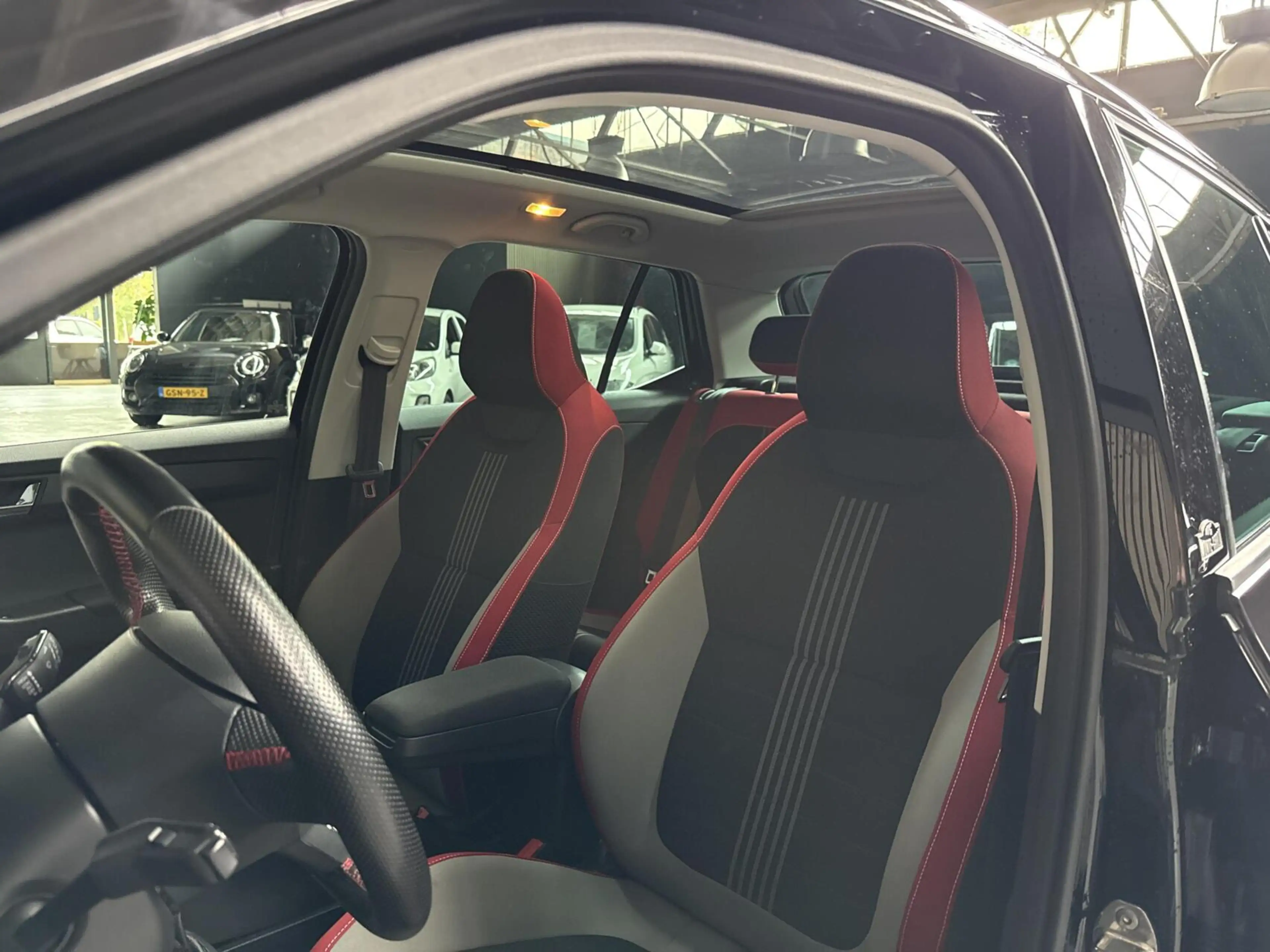 Skoda Fabia 1.0 TSI Monte Carlo |PANO|2e EIG|AIRCO|VOL ONDER — photo 5
