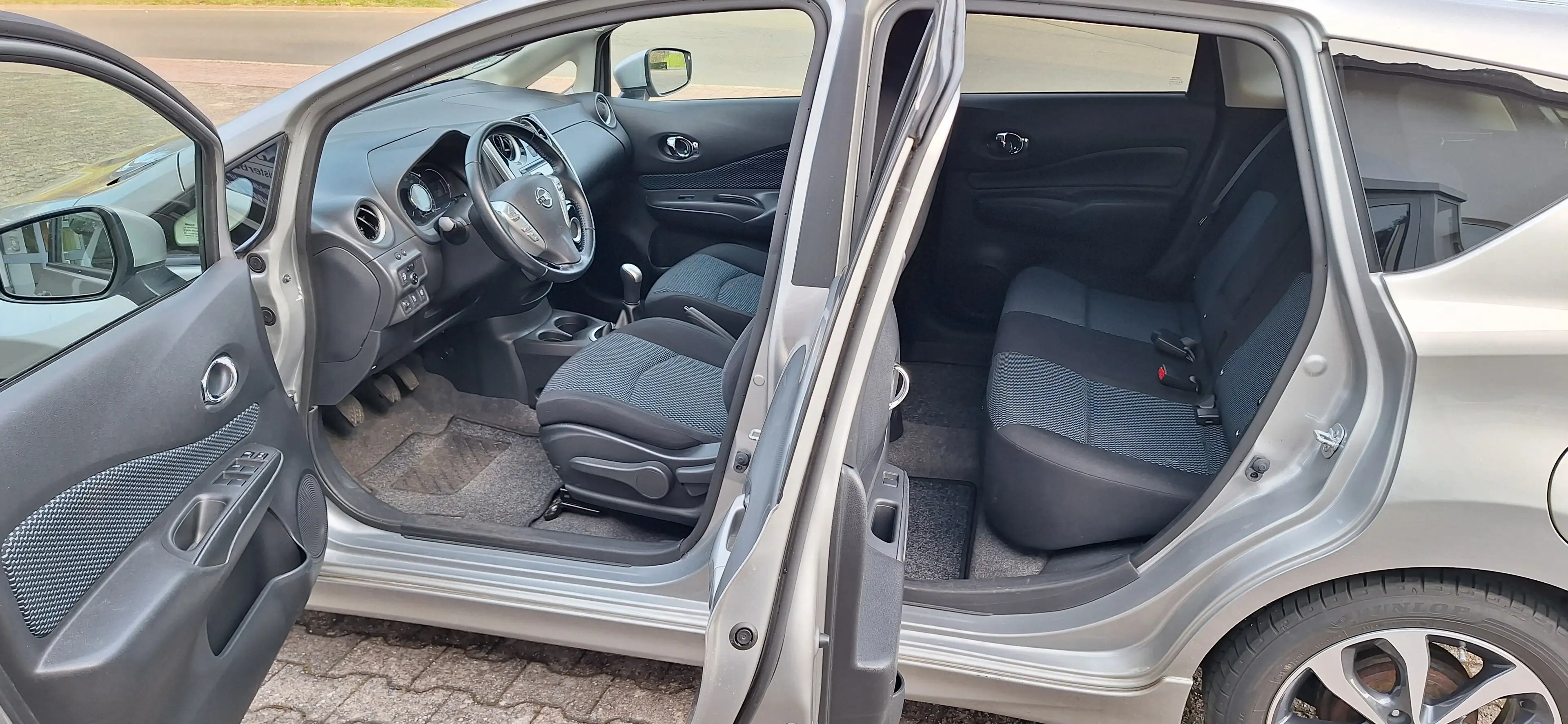 Nissan Note Note 1.2 n-tec Navi Klima Sitzh S u W Räder — photo 6