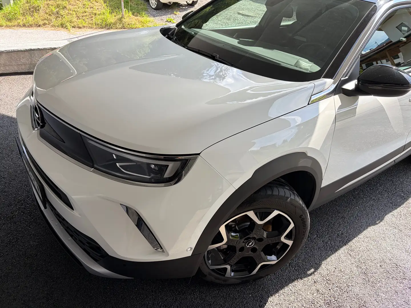 Opel Mokka Mokka-e Ultimate 50kWh Euro6d -1Phasig 100 kW Weiß - 2