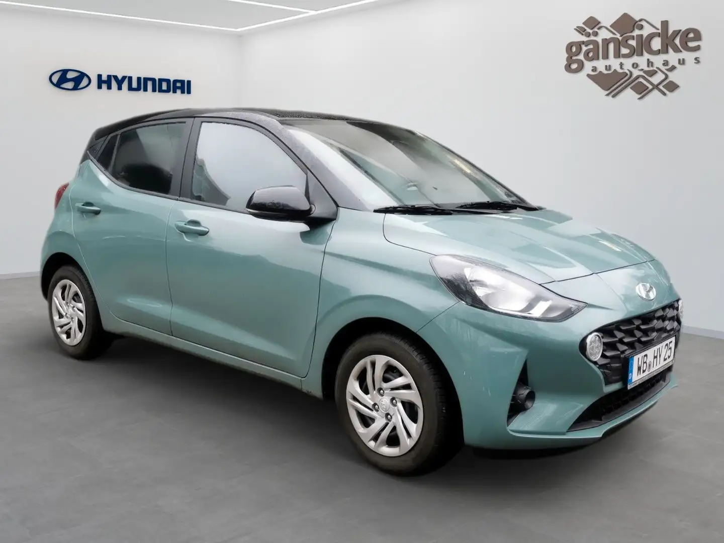 Hyundai i10 1.2 Trend Zielony - 2