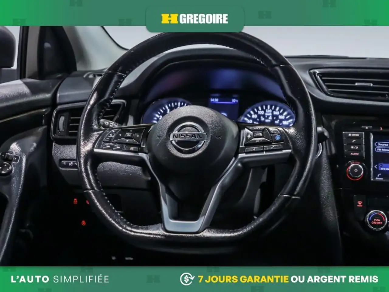 Nissan Qashqai снимка Nissan Qashqai