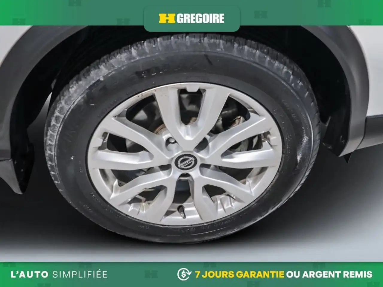 Nissan Qashqai снимка Nissan Qashqai