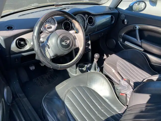 Mini Hatch view 3