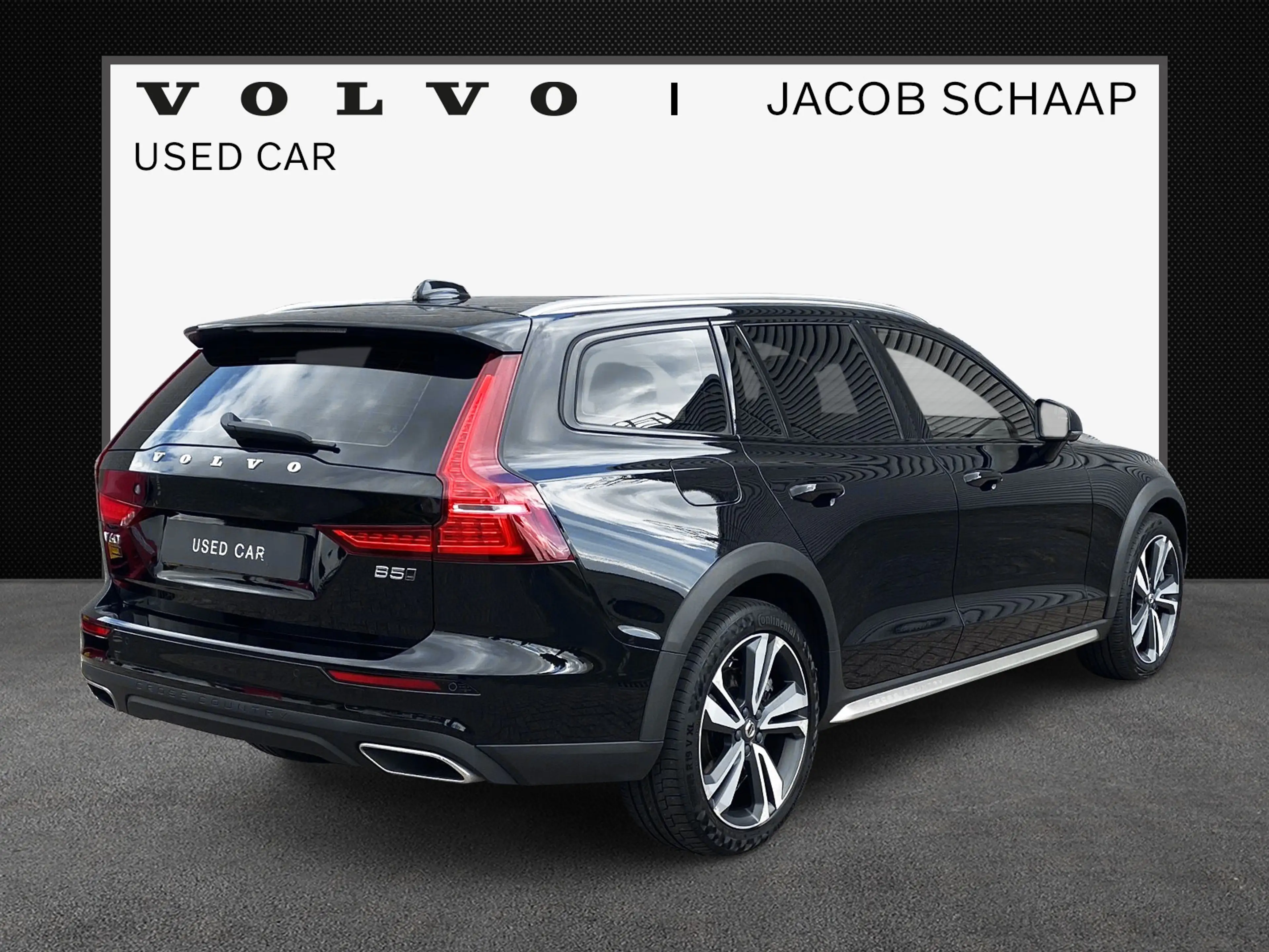 Volvo V60 Cross Country 2.0 B5 AWD Pro / Amber nappaleder / Head-up displa — photo 2
