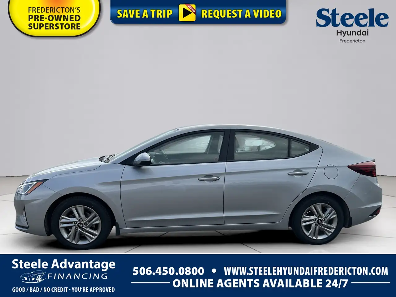 Hyundai ELANTRA fotografie Hyundai ELANTRA