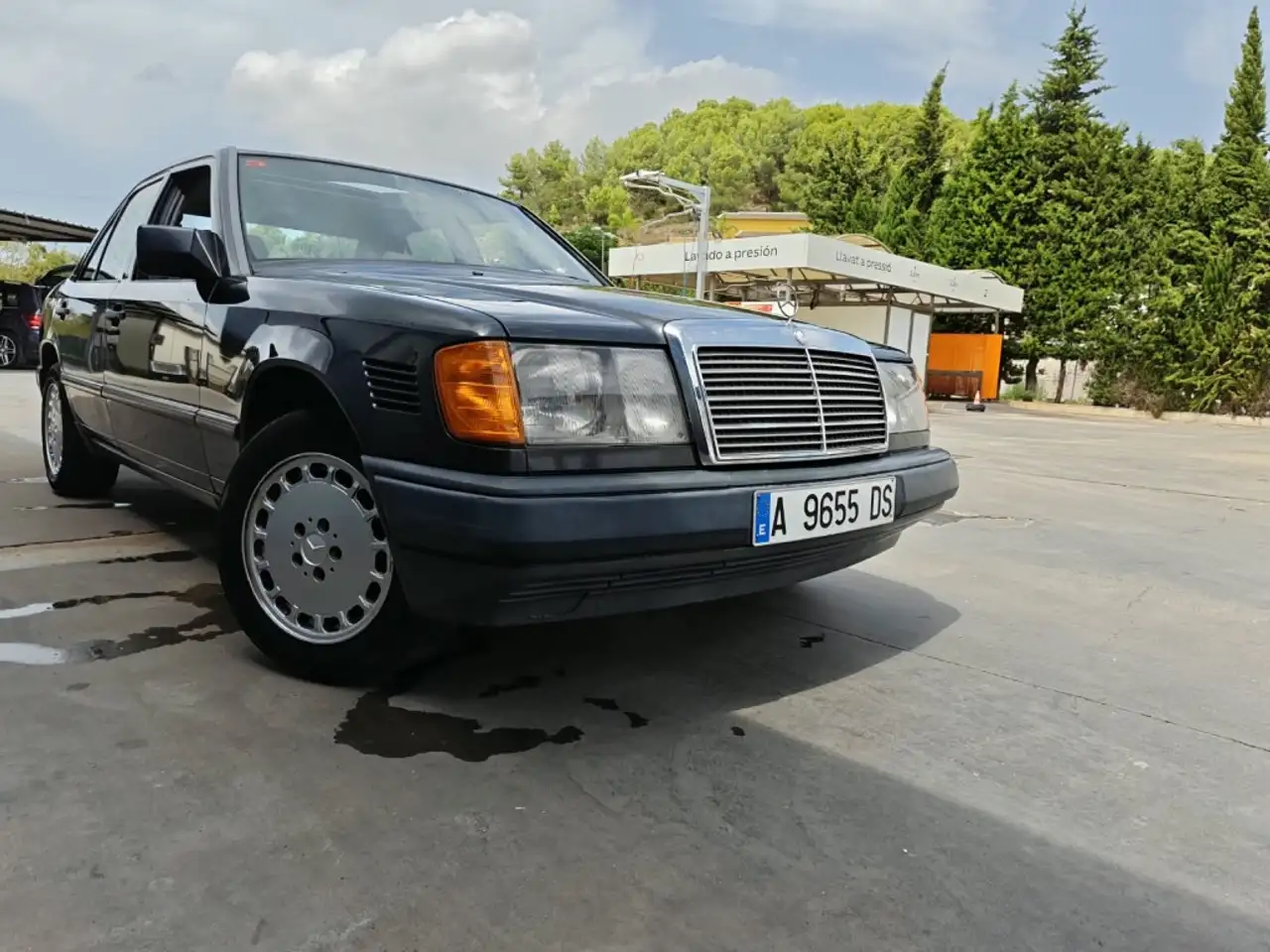 Mercedes-Benz 260 300D Turbo, foto 6